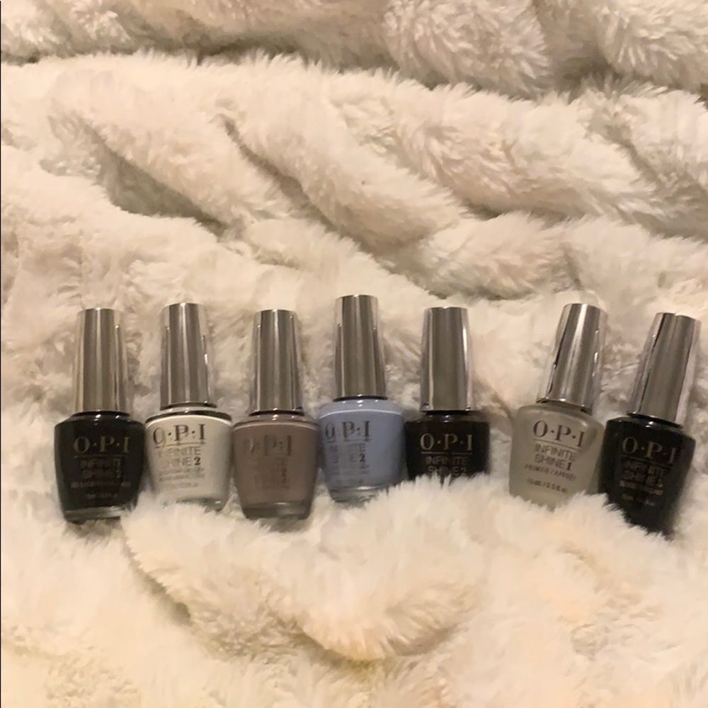 Opi infinite shine top/base coats, and 5 colors.